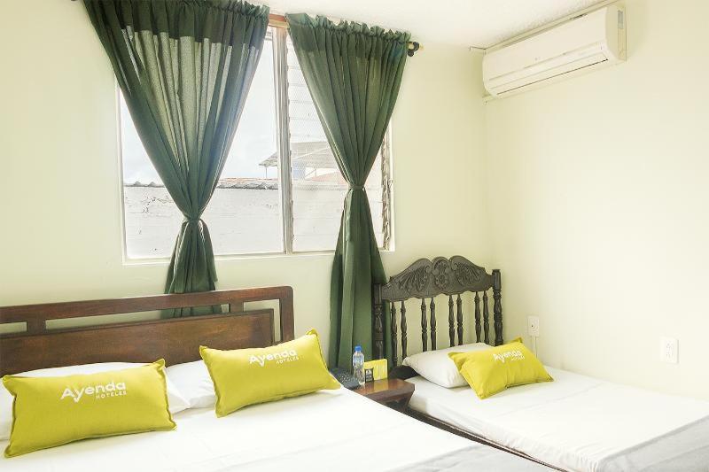 Ayenda 1506 La Puerta Del Sol Hotel Bucaramanga Room photo